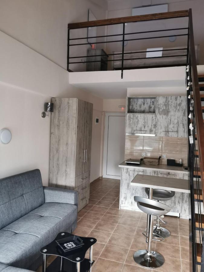 Hotel Capital Lux نيدري المظهر الخارجي الصورة